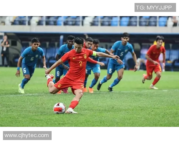 揭开足球界的黑暗面那些最让人反感的明星球员背后的故事